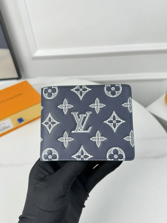 LV multiple wallet - Image 7