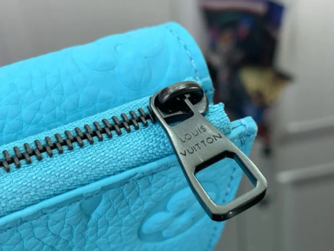 LV embossed light blue - Image 2